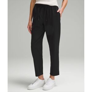 #10‎ Lululemon women's Tapered-Leg Mid-Rise Pant Luxtreme 7/8 Length Size M